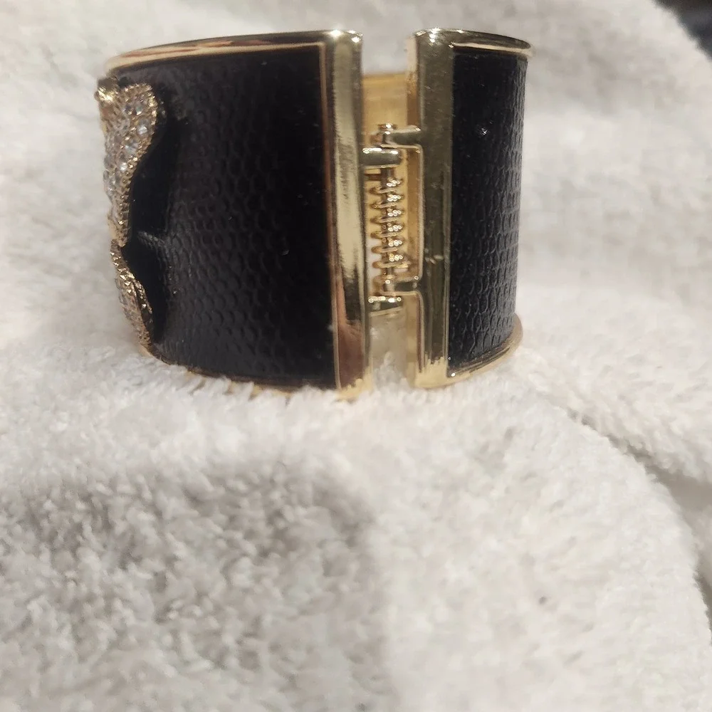 Gold Tone Rhinestone‎ Butterfly Black Faux Leather Inlay Hinge Cuff Bracelet
